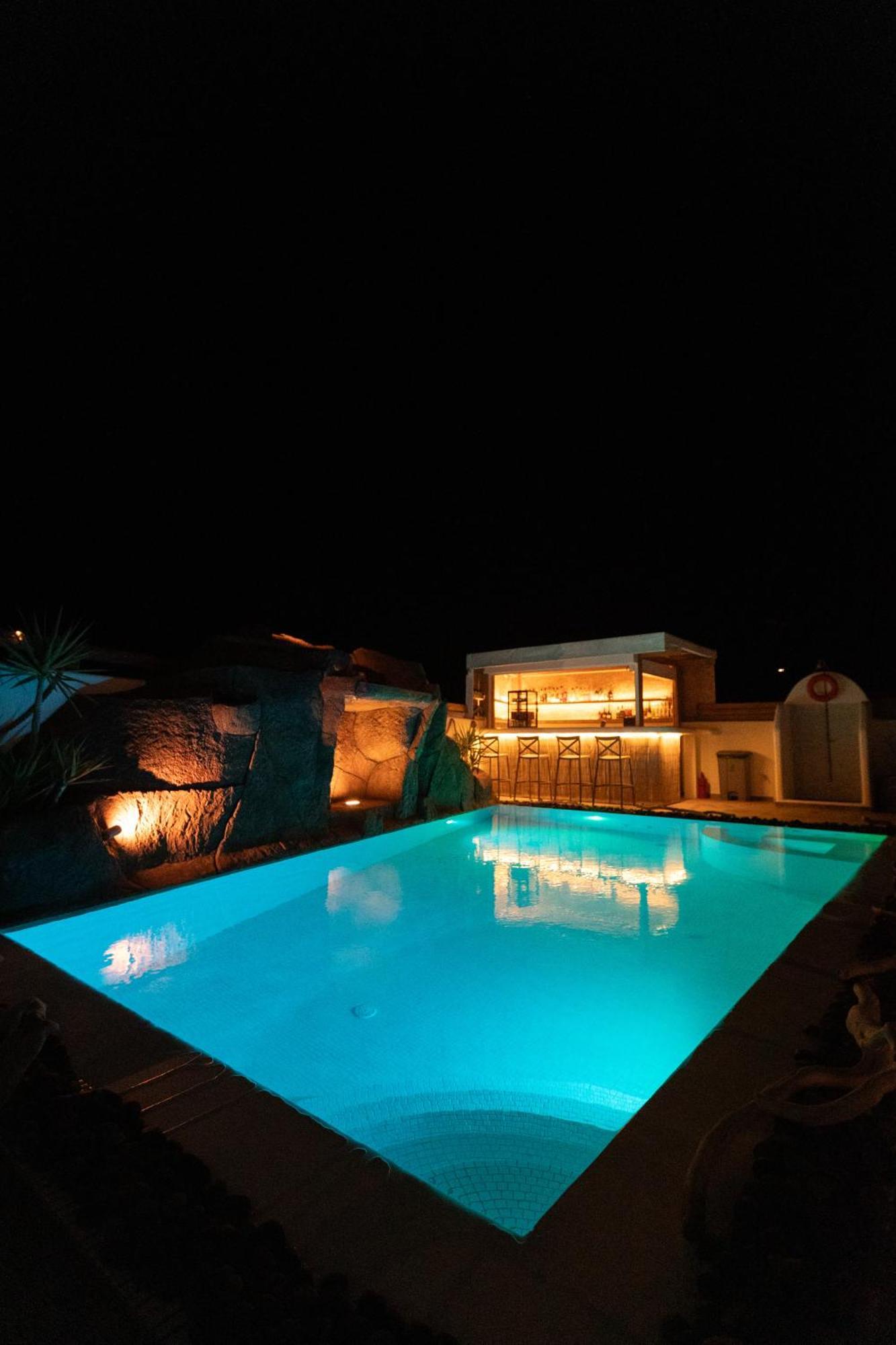 Apartament La Belle Vie - Santorini - Adults Only Kamári Zewnętrze zdjęcie