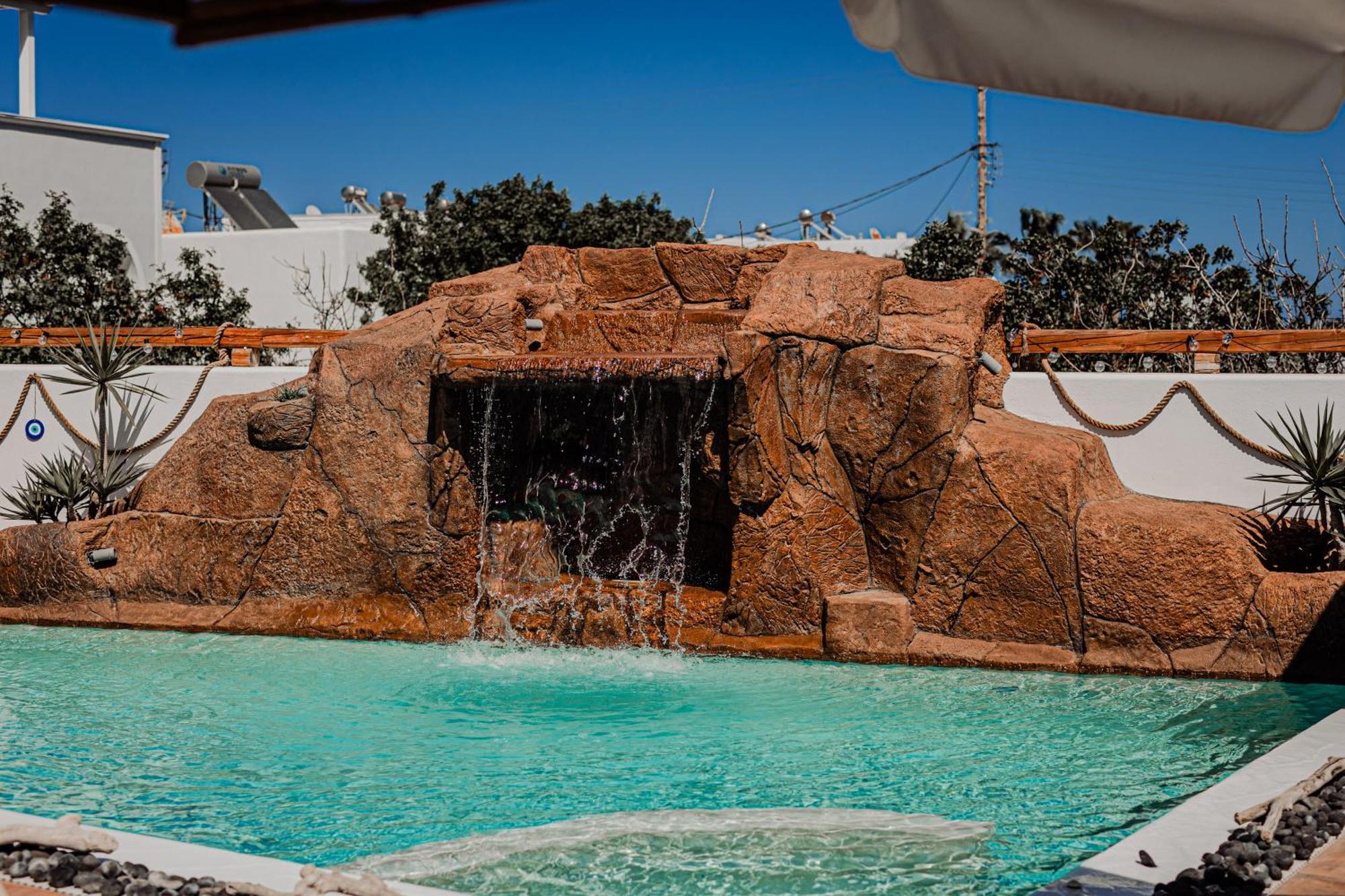 Apartament La Belle Vie - Santorini - Adults Only Kamári Zewnętrze zdjęcie